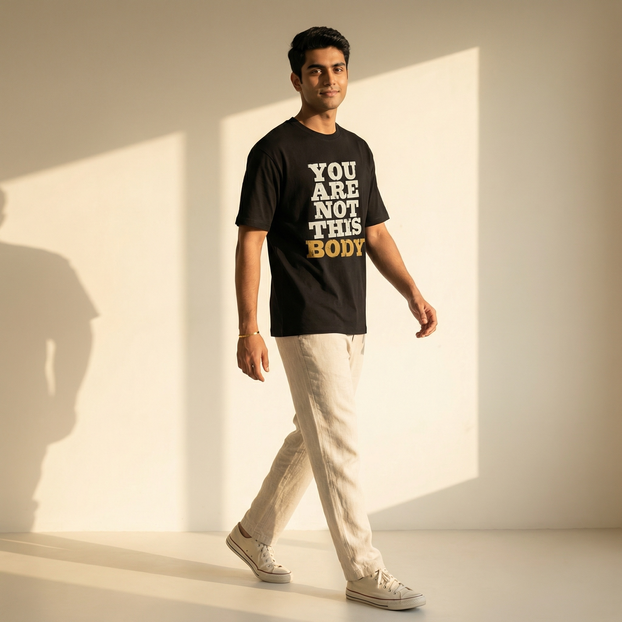 Body II. Regular Fit T-Shirt